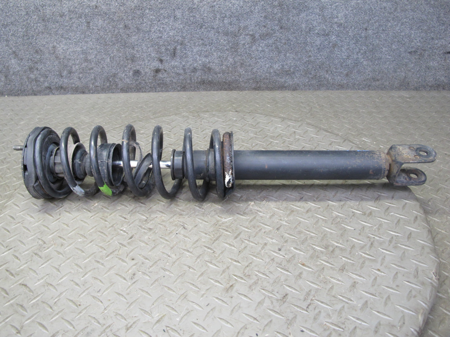 90-96 Nissan Z32 300ZX Turbo Set of 2 Rear Strut Shock Absorber w Actuators OEM