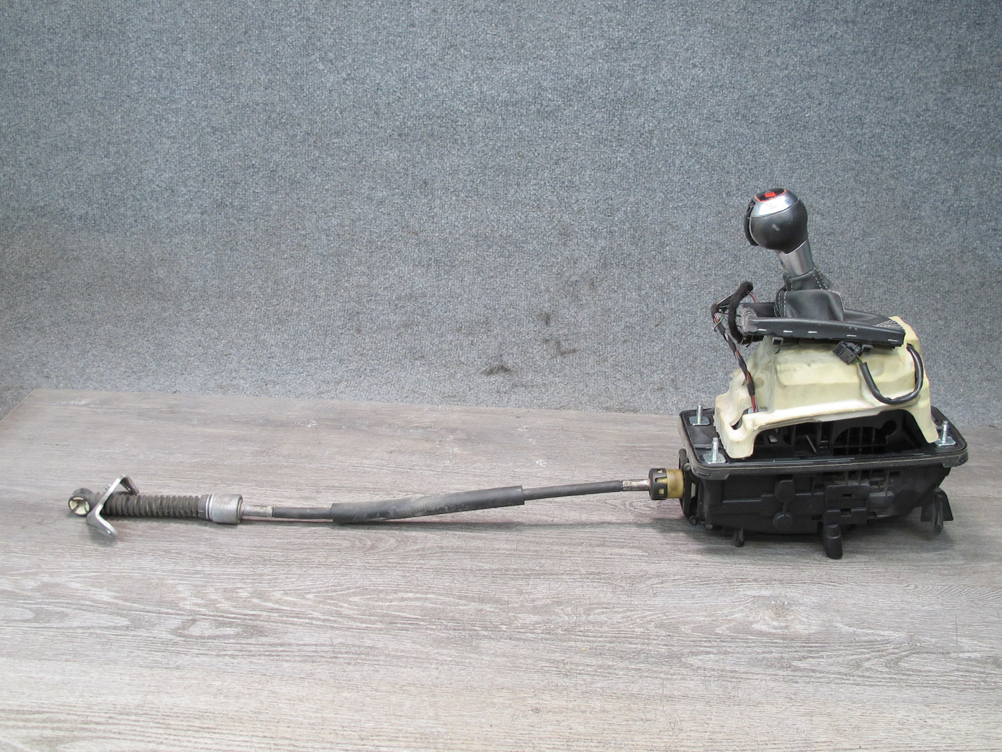13-16 Audi B8 S4 AWD A/T Automatic Transmission Shifter w Cable 8K1713041AC OEM