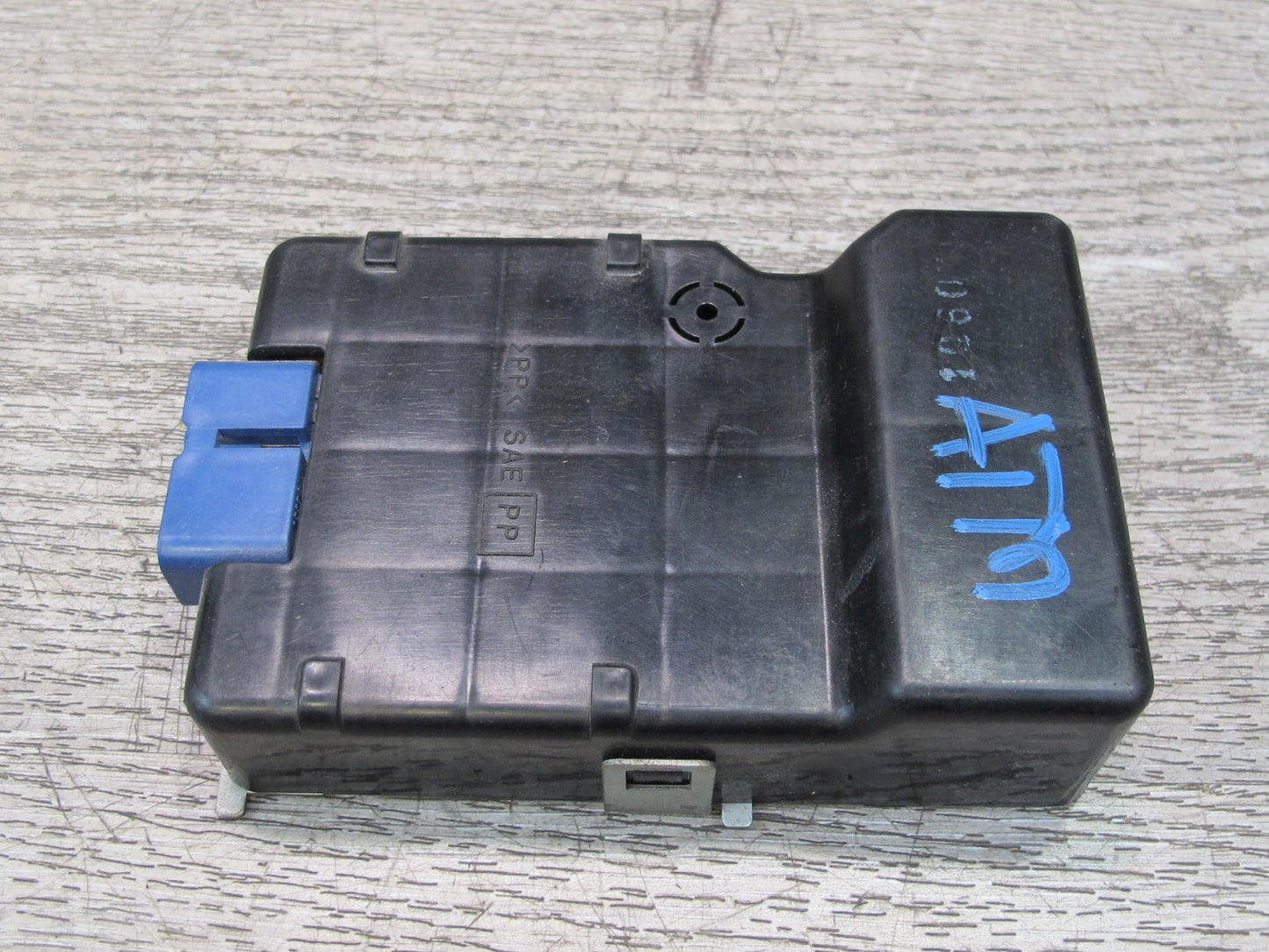 96-98 Toyota MARK2 JZX100 Comfort Control Module OEM