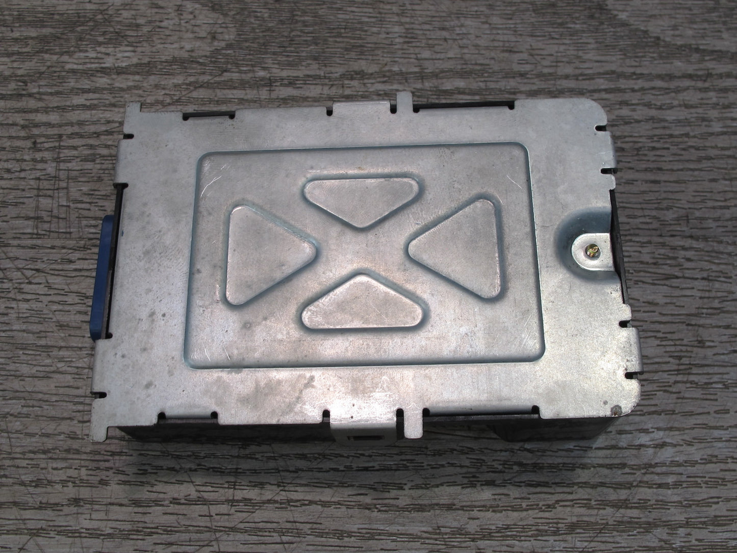 96-98 Toyota MARK2 JZX100 Comfort Control Module OEM