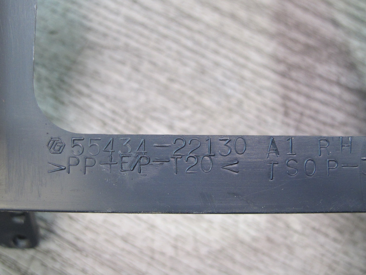 96-98 Toyota MARK2 JZX100 Tourer Center Console Shifter Trim Cover Panel OEM