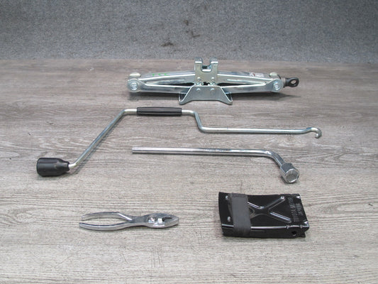 95-00 Toyota Celsior Lexus LS400 UCF20 Emergency Spare Tire Lift Jack Tool OEM