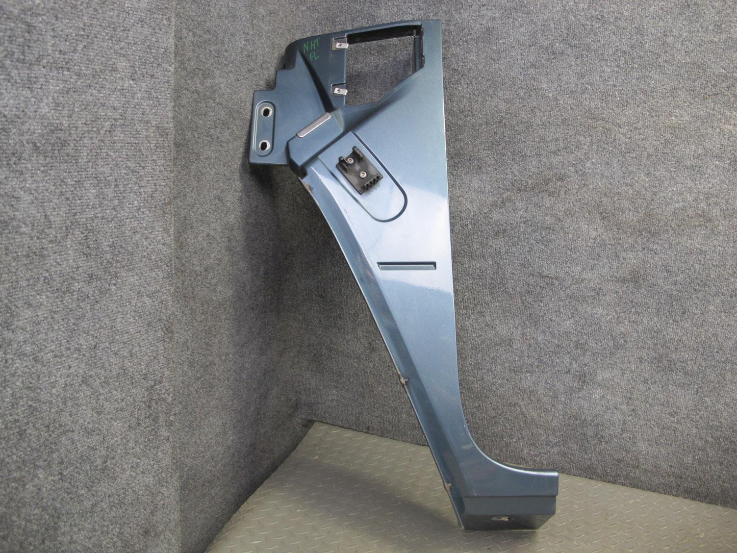 2003-2009 Hummer H2 Front Left Fender Shell Cover Panel Blue