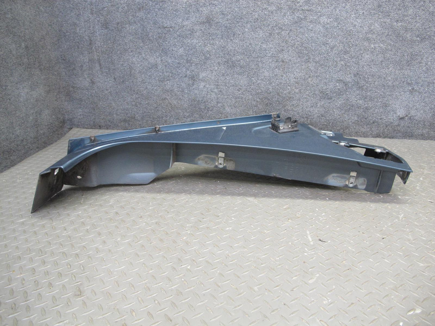 2003-2009 Hummer H2 Front Left Fender Shell Cover Panel Blue