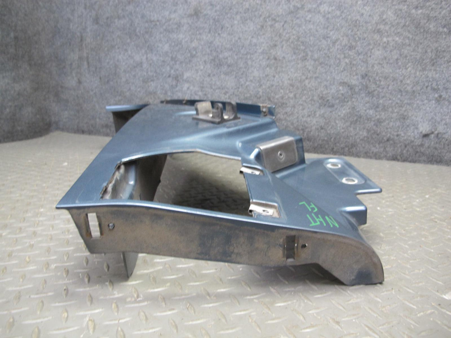 2003-2009 Hummer H2 Front Left Fender Shell Cover Panel Blue