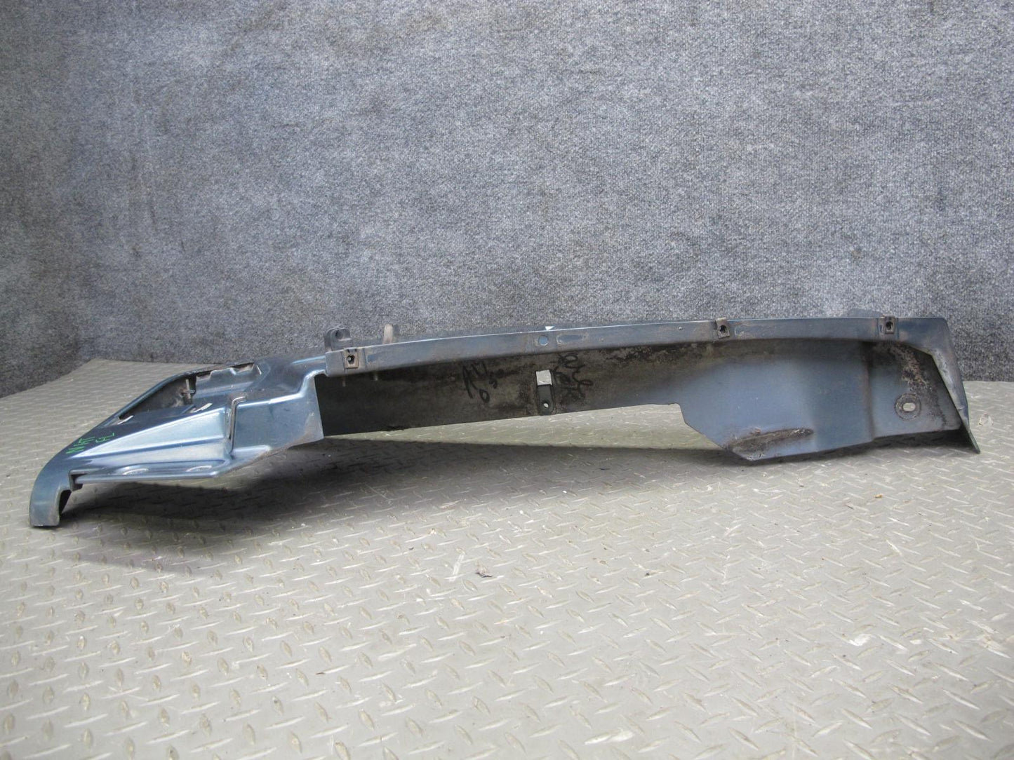 2003-2009 Hummer H2 Front Left Fender Shell Cover Panel Blue