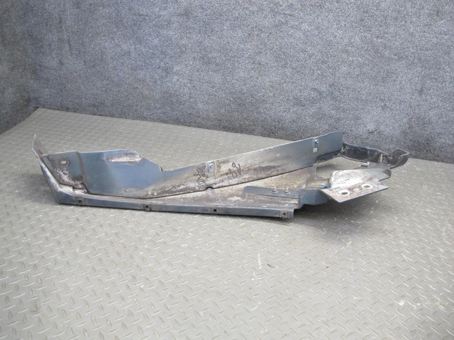 2003-2009 Hummer H2 Front Left Fender Shell Cover Panel Blue