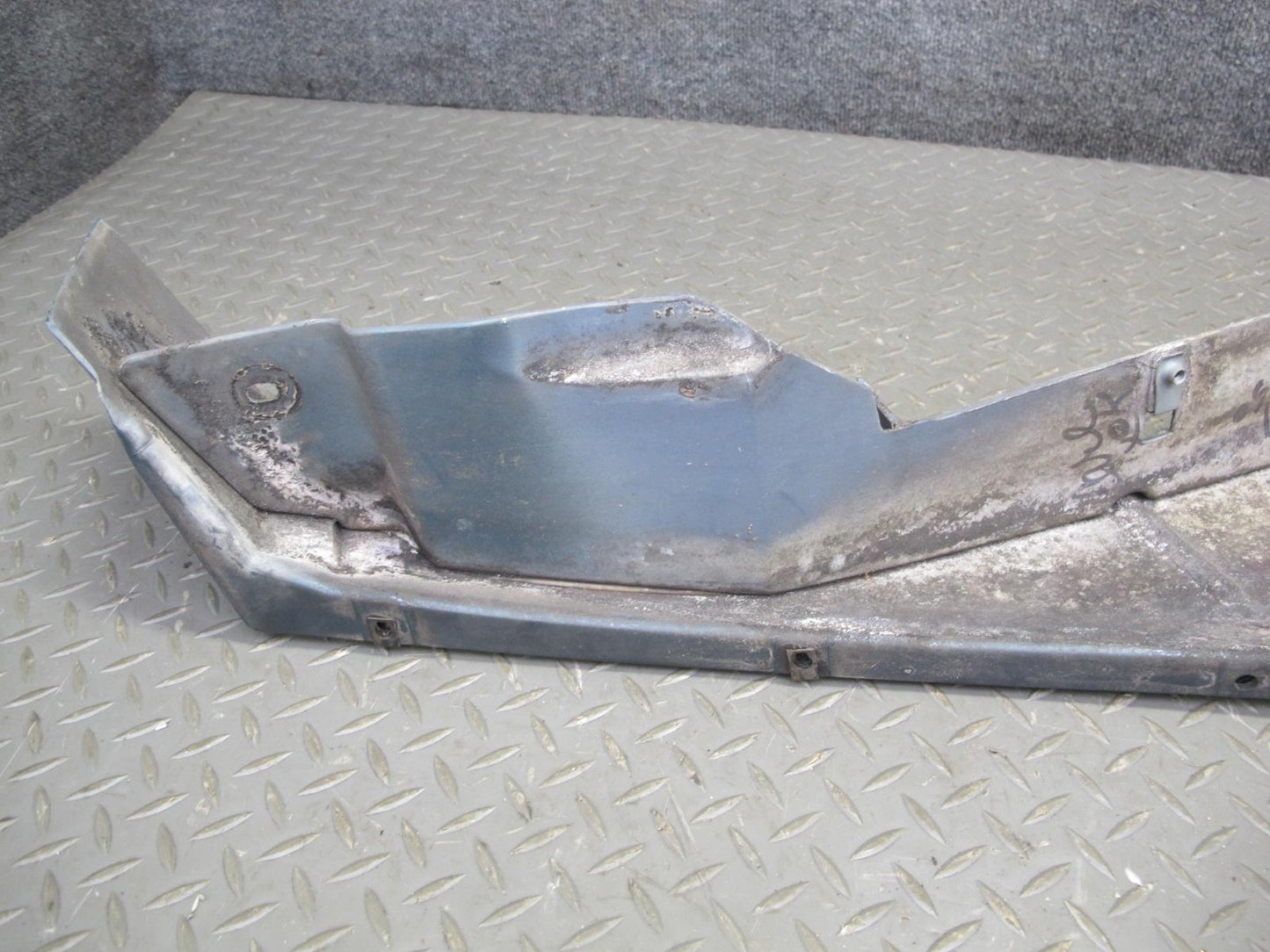 2003-2009 Hummer H2 Front Left Fender Shell Cover Panel Blue