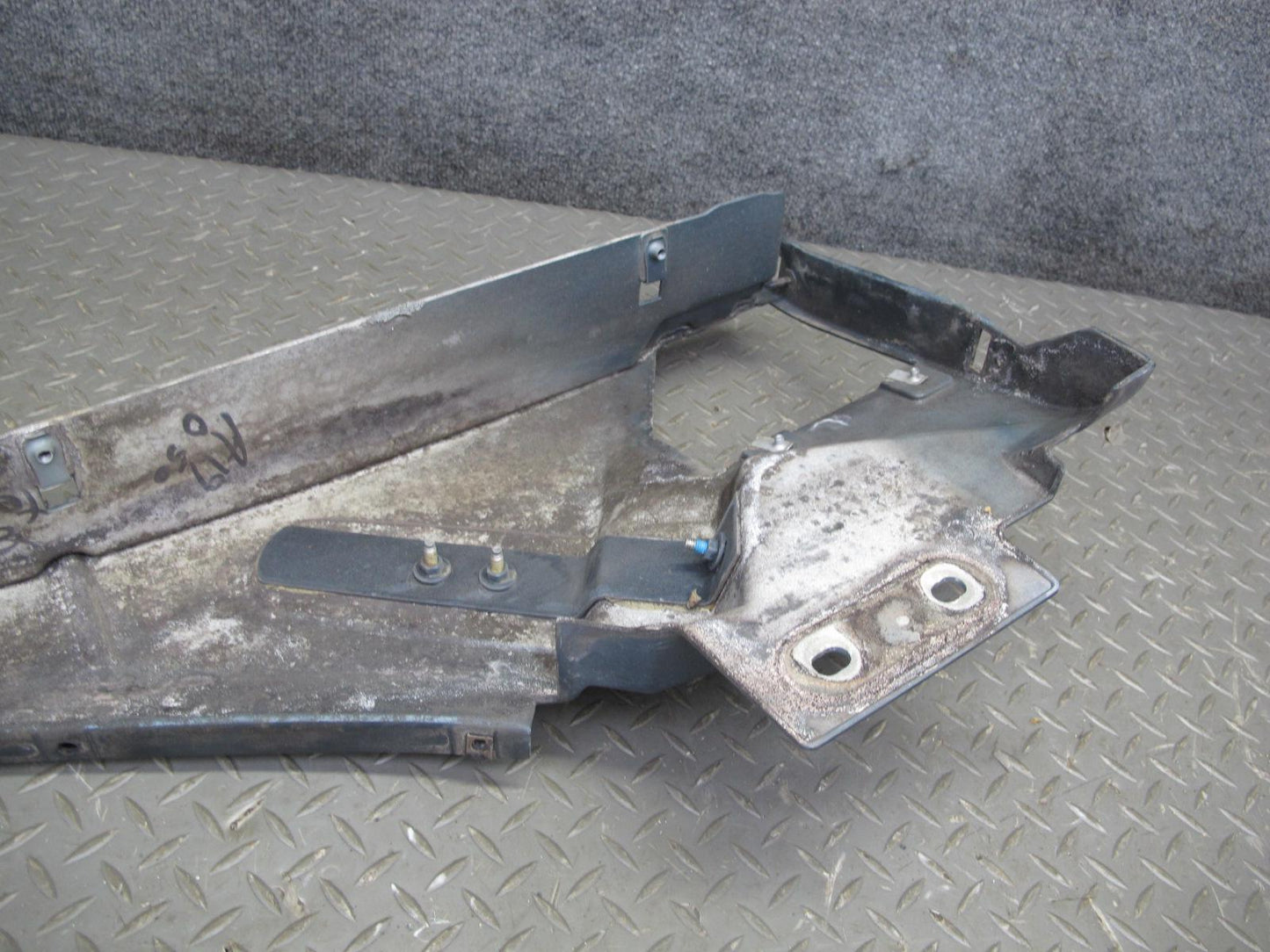 2003-2009 Hummer H2 Front Left Fender Shell Cover Panel Blue