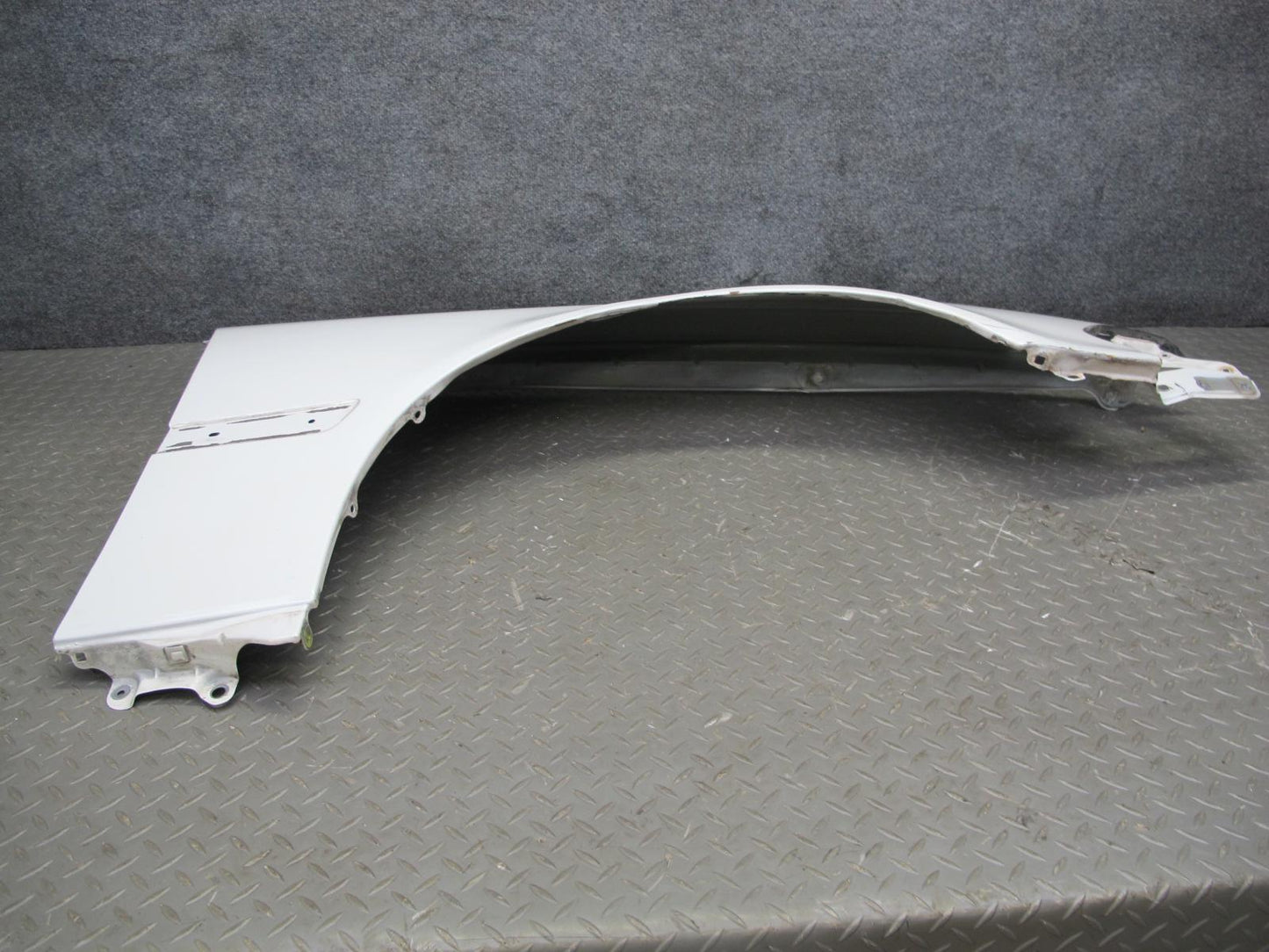 96-00 Toyota MARK2 JZX100 Tourer Front Right Fender Shell Cover Panel OEM