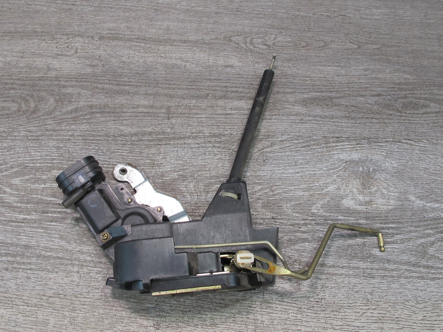 96-00 Toyota MARK2 JZX100 Tourer Front Left Door Lock Latch Actuator OEM