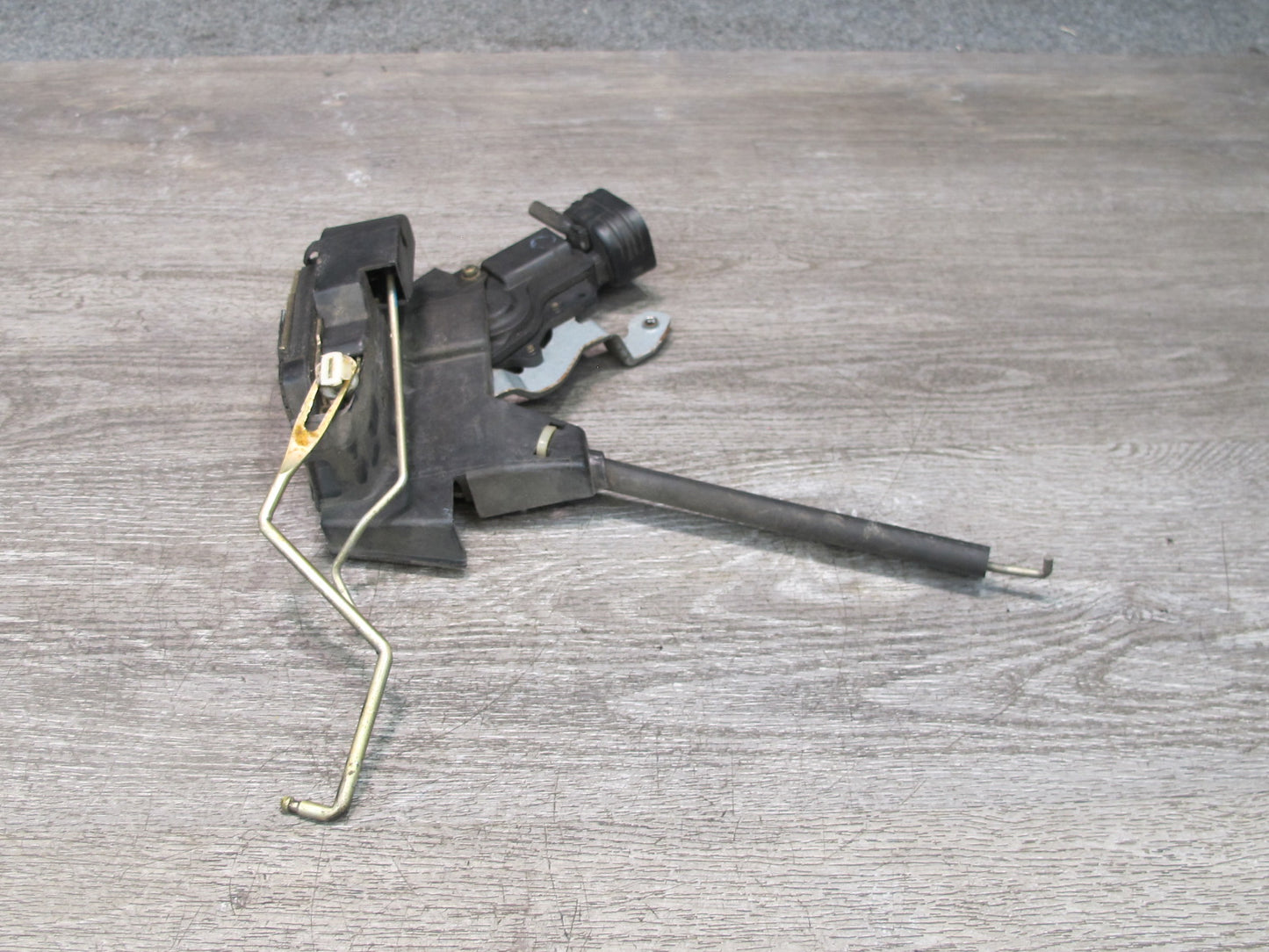 96-00 Toyota MARK2 JZX100 Tourer Front Left Door Lock Latch Actuator OEM