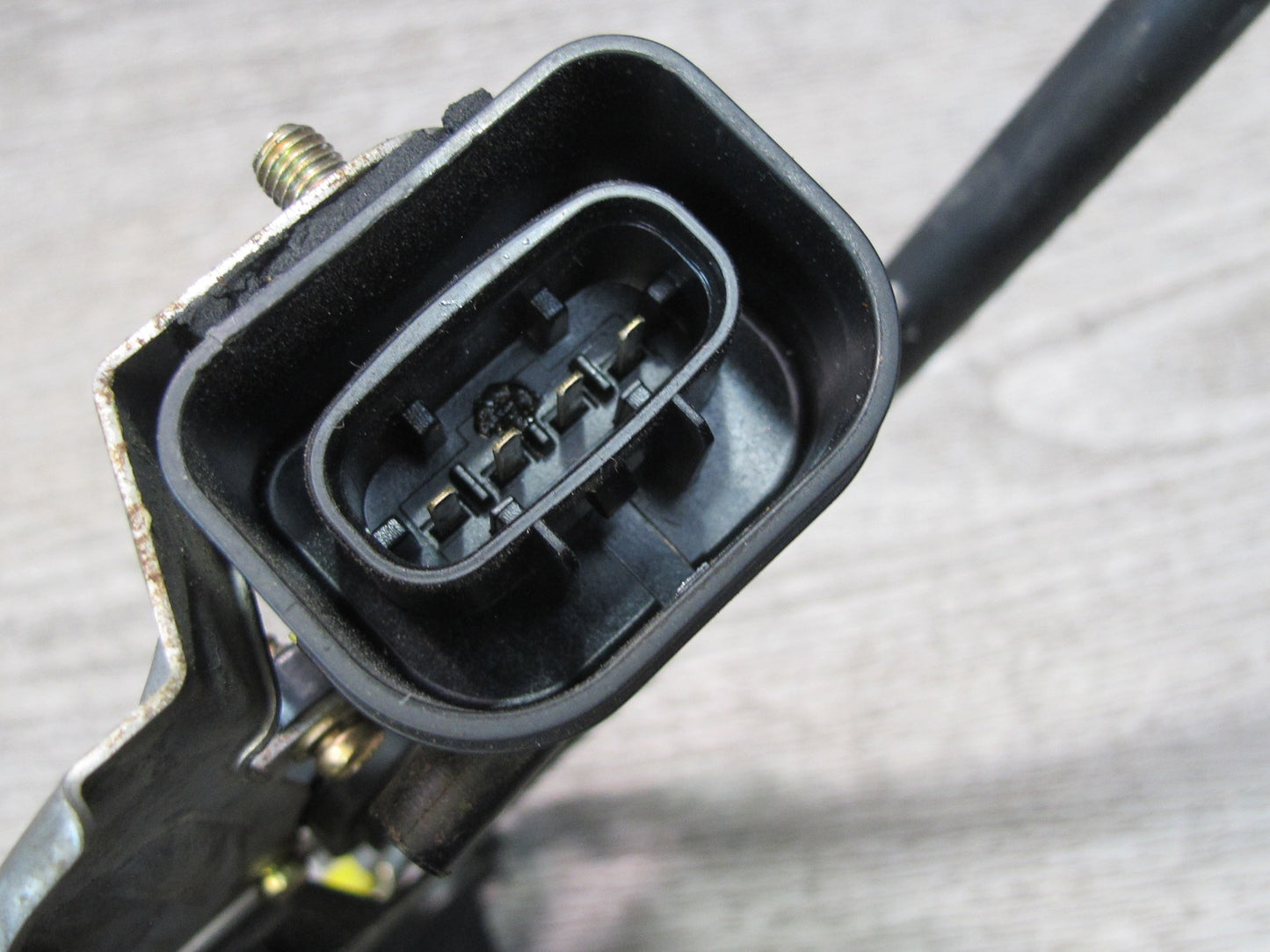 96-00 Toyota MARK2 JZX100 Tourer Rear Left Door Lock Latch Actuator OEM