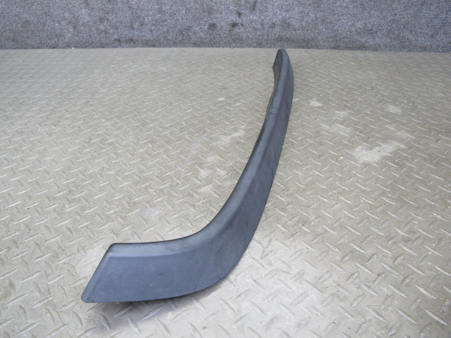 2003-2009 Hummer H2 Front Left & Right Upper Fender Flare Wheel Arch Molding Set