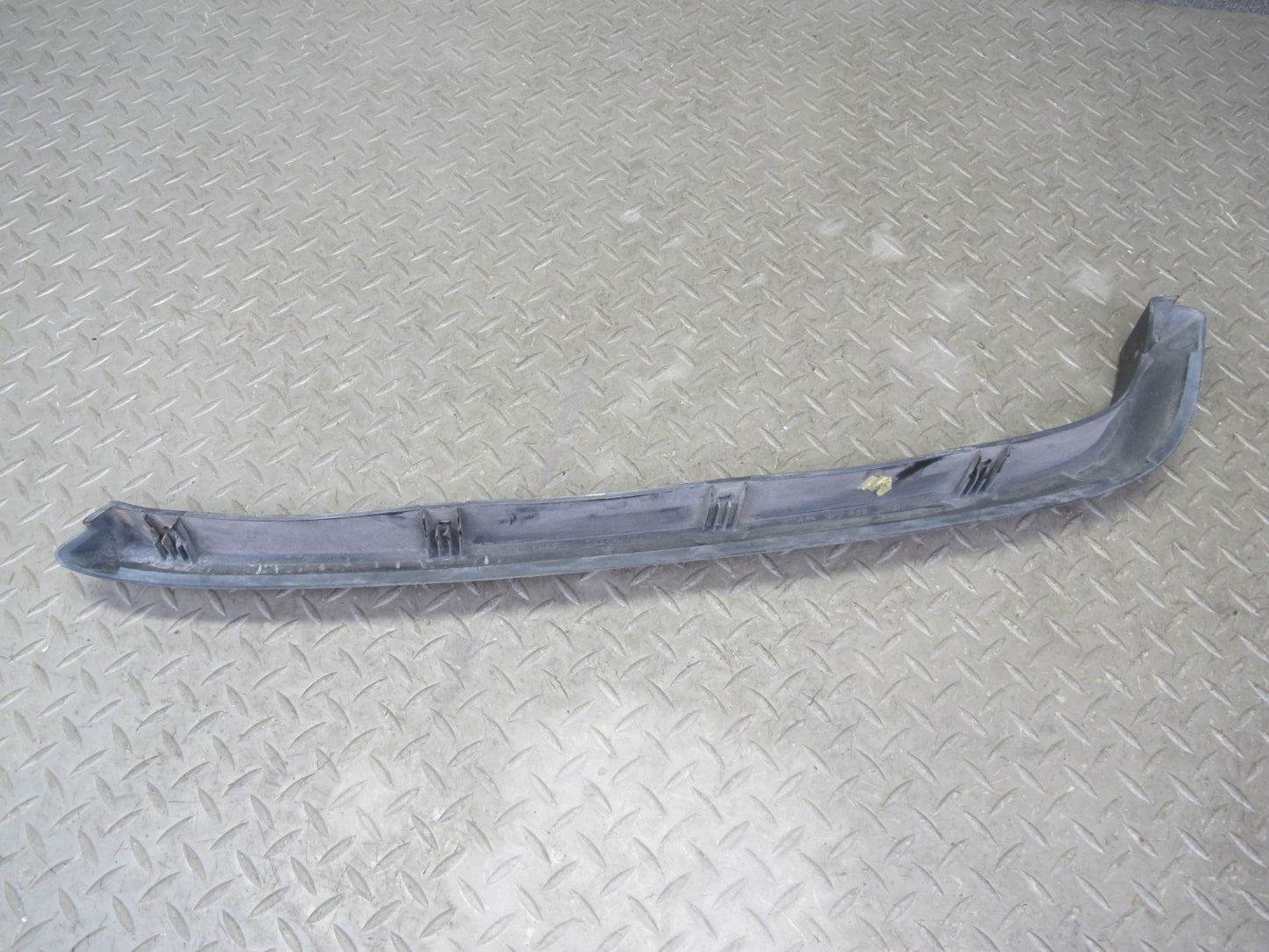 2003-2009 Hummer H2 Front Left & Right Upper Fender Flare Wheel Arch Molding Set