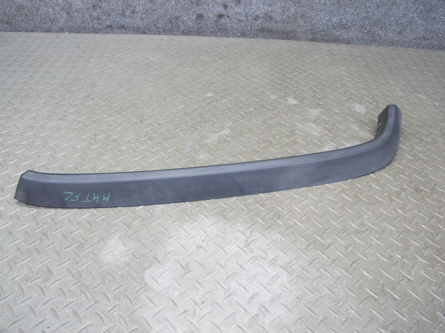 2003-2009 Hummer H2 Front Left & Right Upper Fender Flare Wheel Arch Molding Set