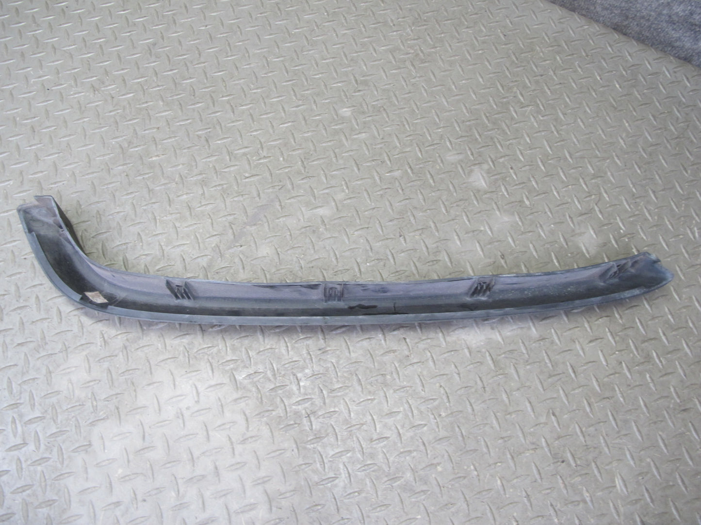 2003-2009 Hummer H2 Front Left & Right Upper Fender Flare Wheel Arch Molding Set