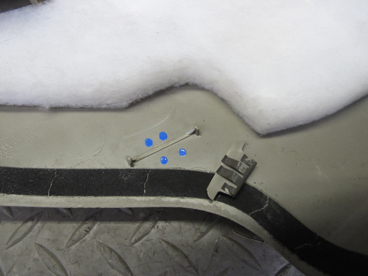 2003-2004 Hummer H2 Rear Right & Left Side C Pillar Trim Cover Panel Set