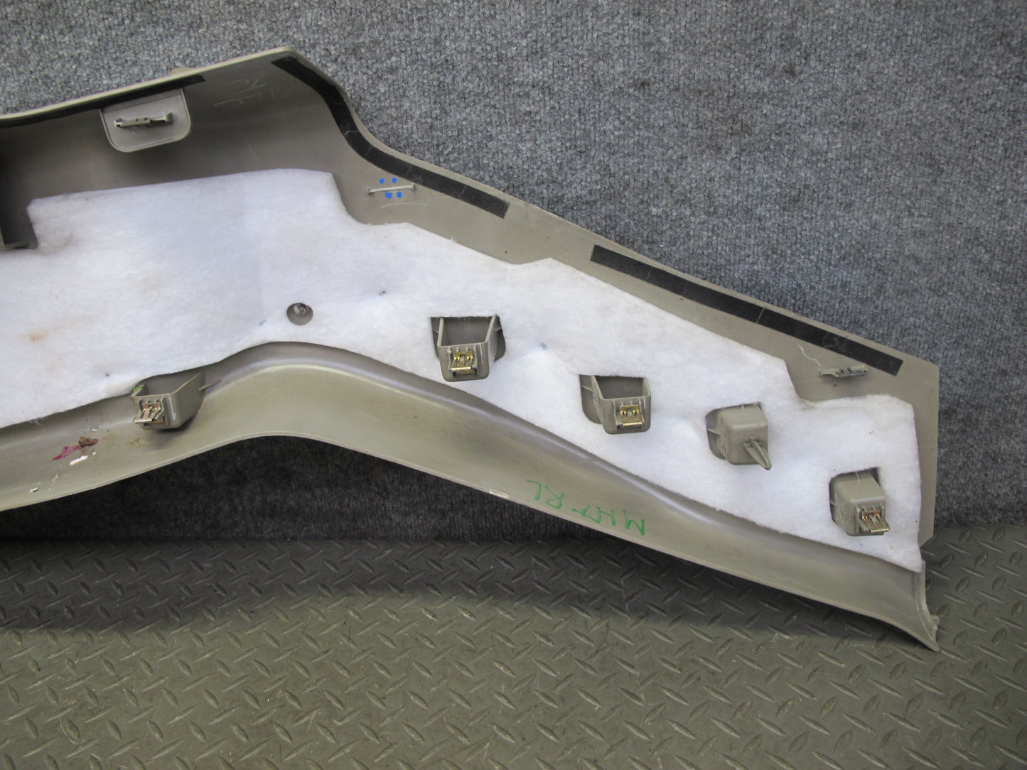 2003-2004 Hummer H2 Rear Right & Left Side C Pillar Trim Cover Panel Set