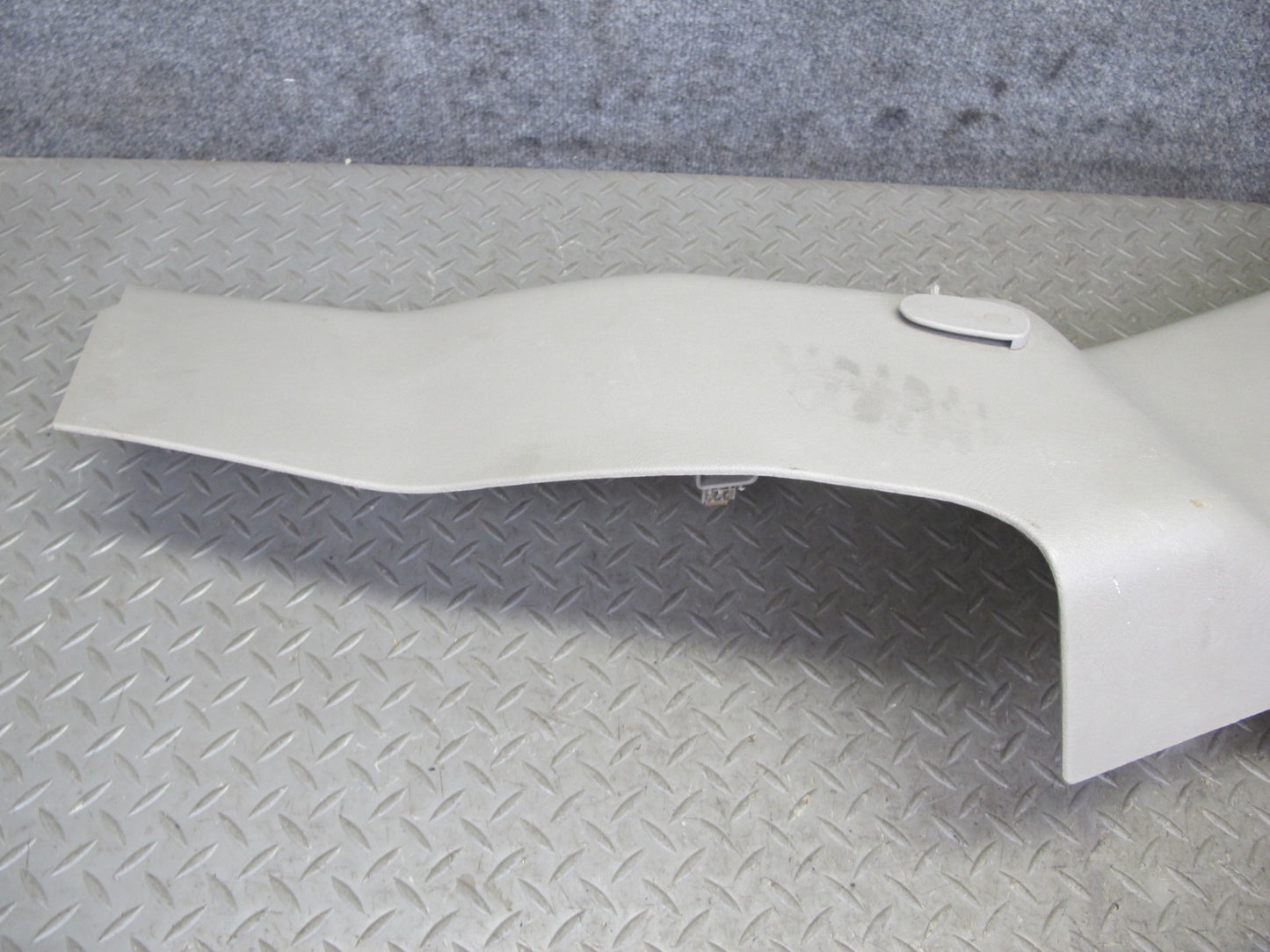 2003-2004 Hummer H2 Rear Right & Left Side C Pillar Trim Cover Panel Set