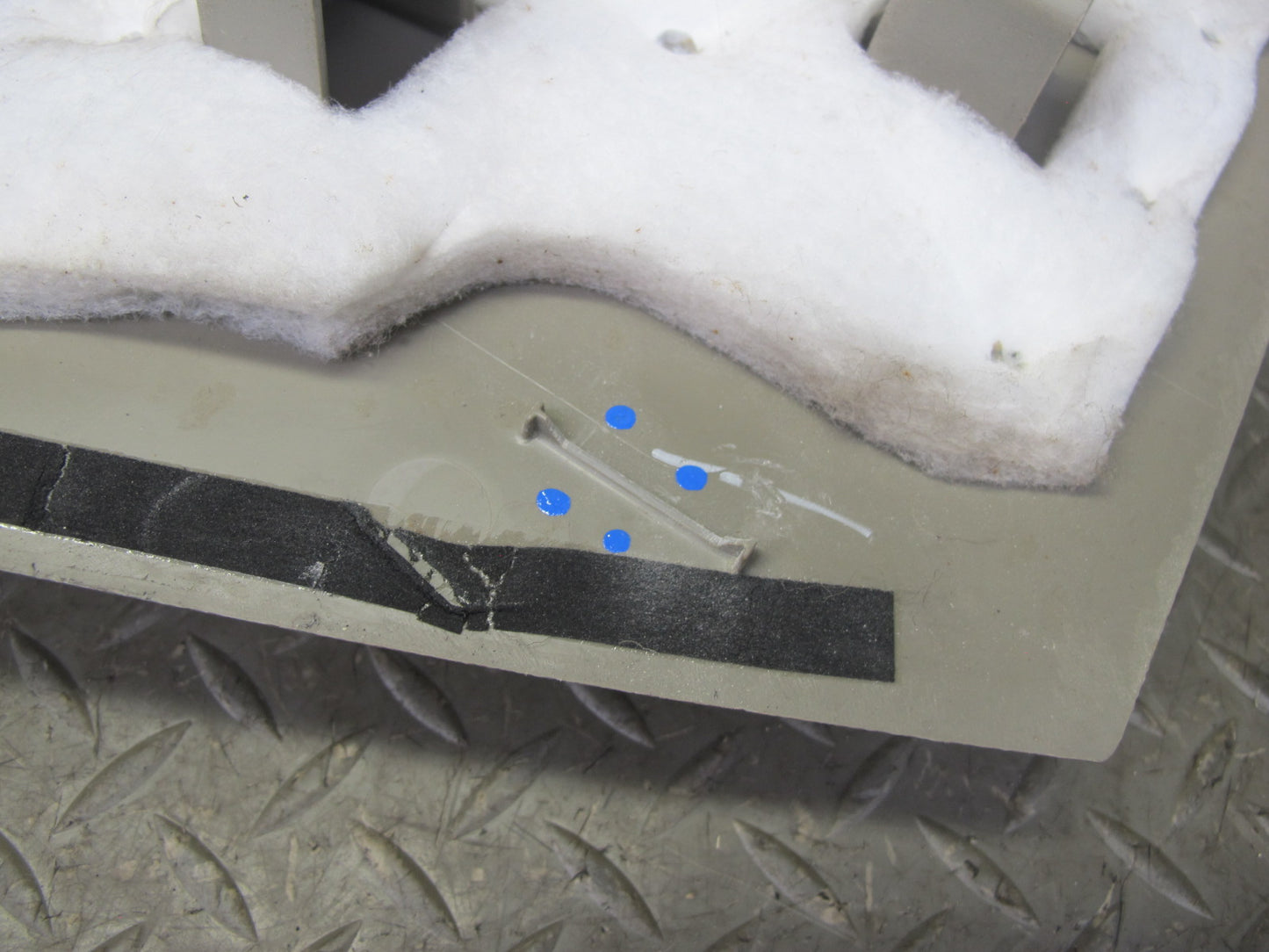 2003-2004 Hummer H2 Rear Right & Left Side C Pillar Trim Cover Panel Set