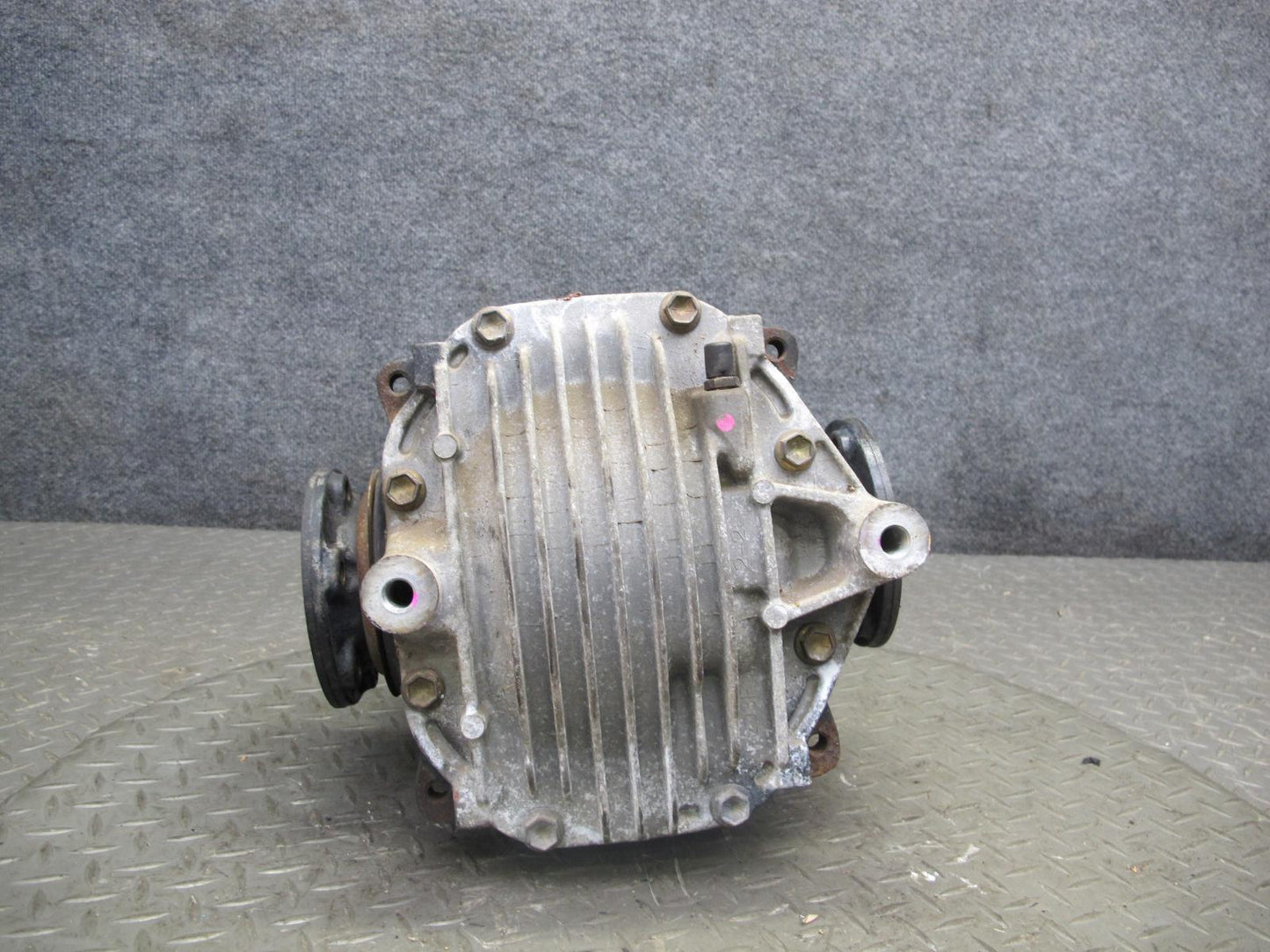 95-97 Toyota Celsior UCF20 Rear Differential Carrier 3.916 Ratio 43K Miles OEM