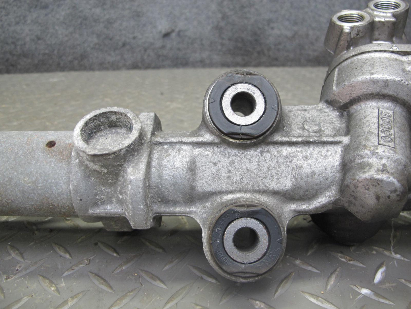 02-10 Lexus UZZ40L SC430 Power Steering Rack AND Pinion 103k Miles OEM