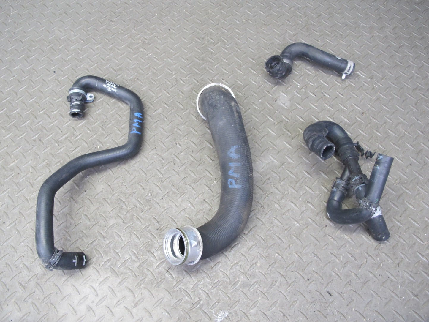 2015-2018 Porsche Macan 3.0L Engine Coolant Hose Pipe Line Set of 4