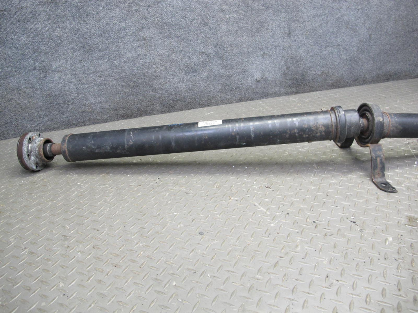 10-16 Audi S4 B8  AWD A/T Rear Drive Shaft Driveshaft 143K Miles 8K0521101N OEM