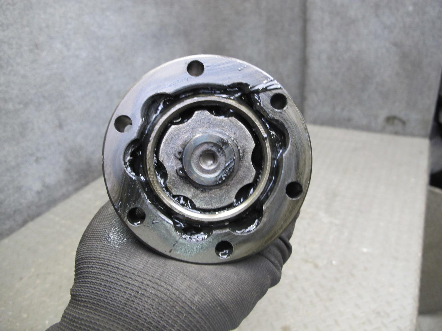 10-16 Audi S4 B8  AWD A/T Rear Drive Shaft Driveshaft 143K Miles 8K0521101N OEM