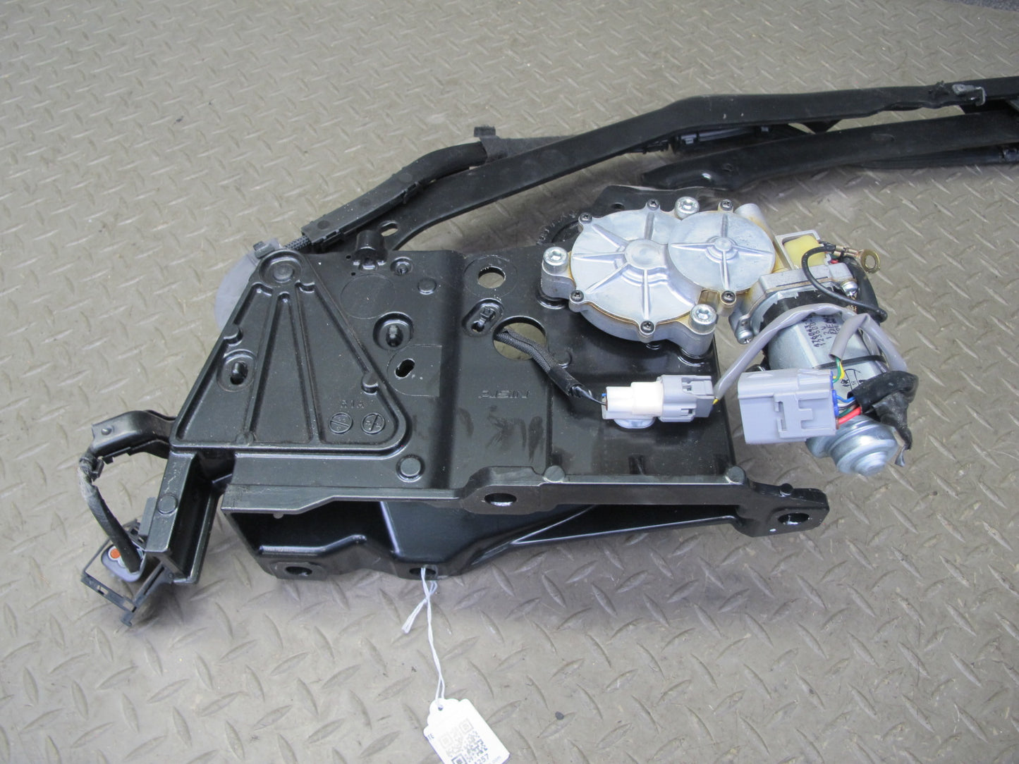 10-15 Lexus IS350 IS250 Convertible Rear Right Electric TOP Roof Motor Hinge OEM