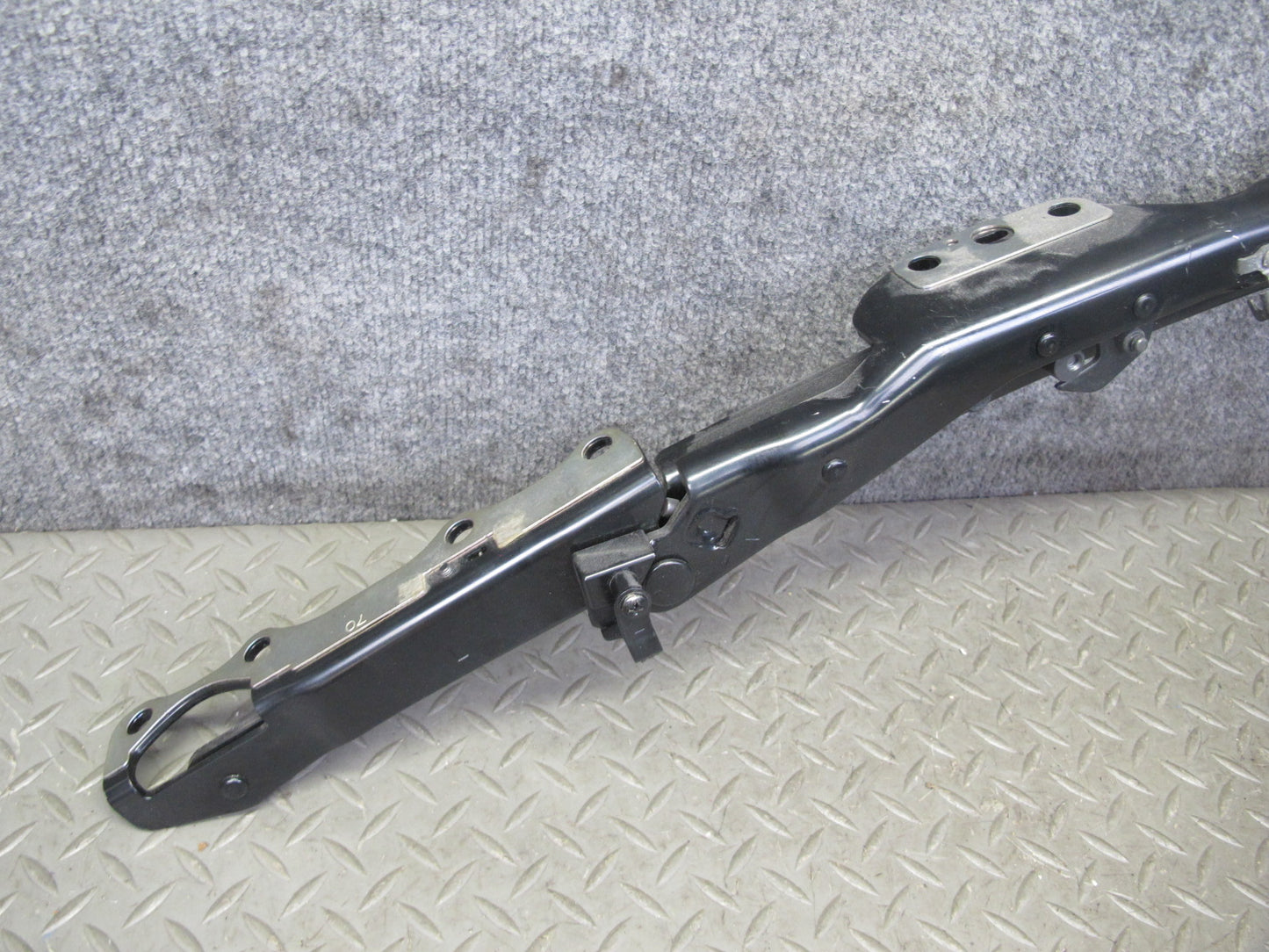 10-15 Lexus IS350 IS250 Convertible Rear Left Electric TOP Roof Motor Hinge OEM