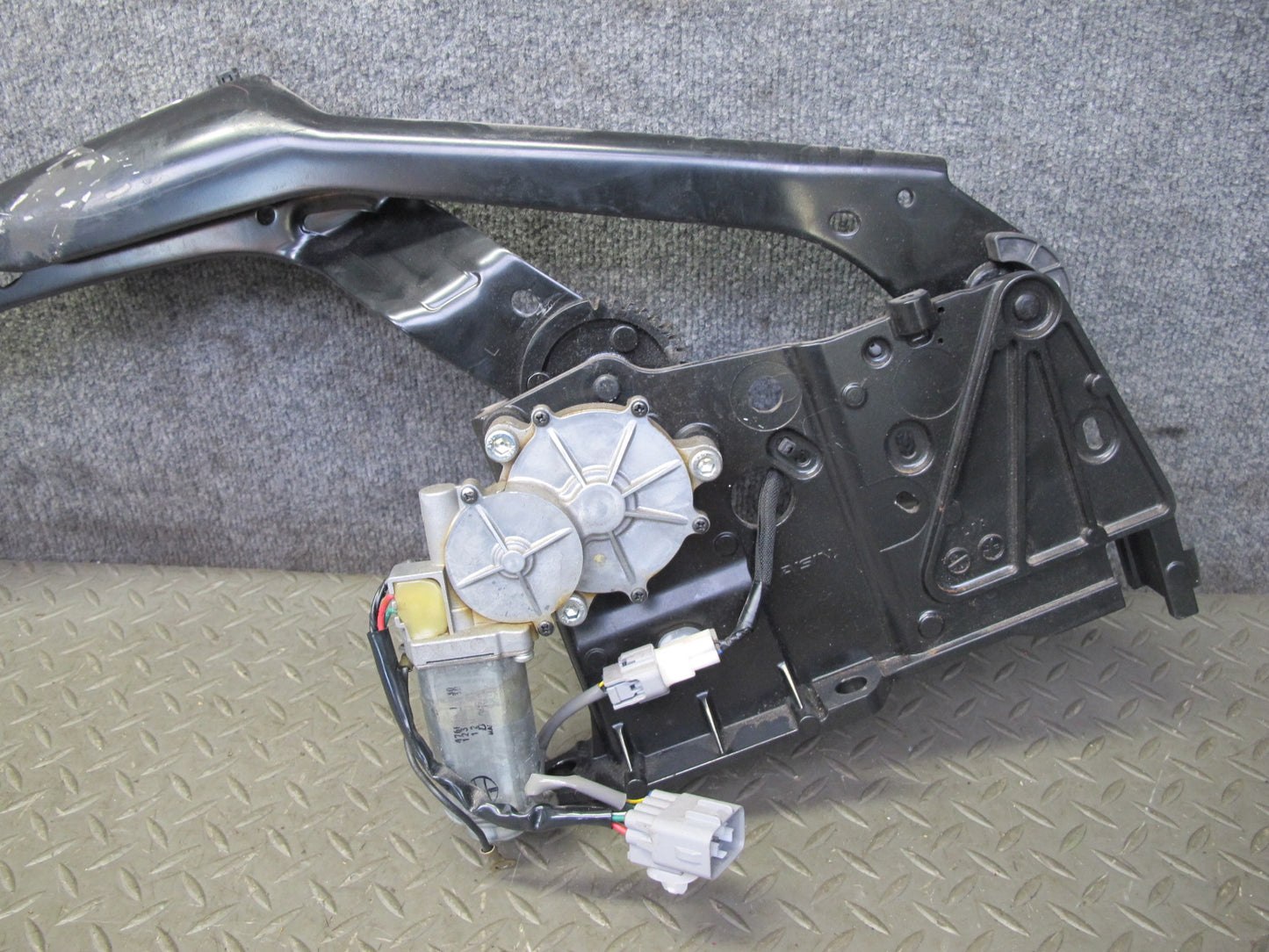 10-15 Lexus IS350 IS250 Convertible Rear Left Electric TOP Roof Motor Hinge OEM