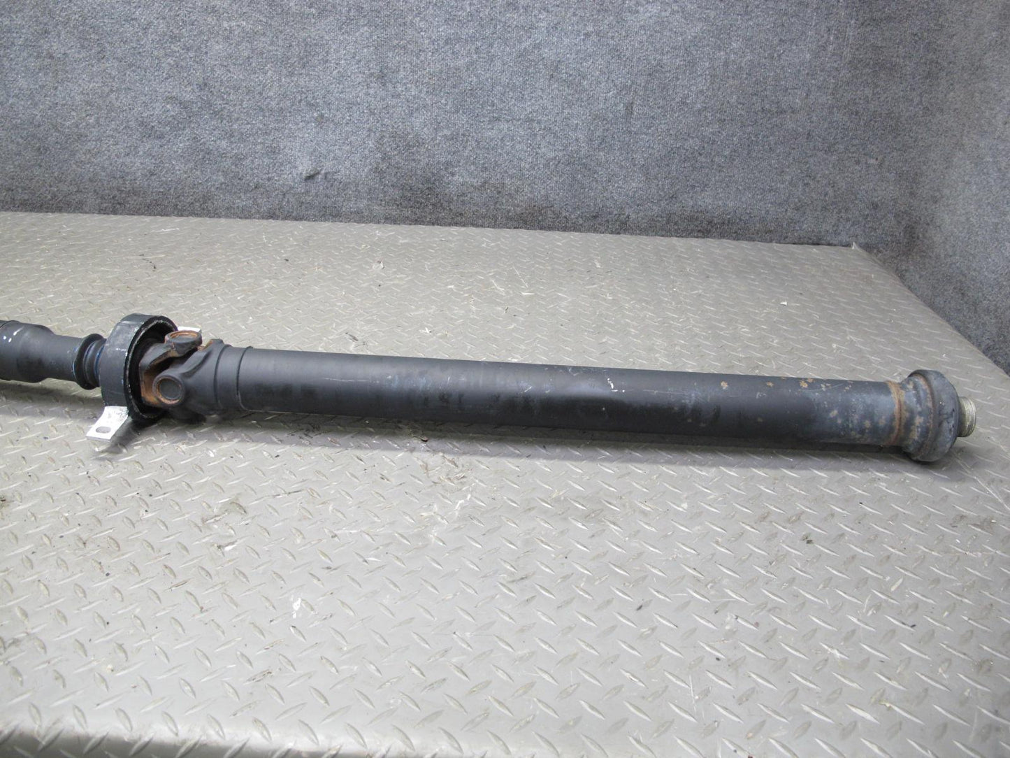 12-15 BMW F30 F32 335i RWD M/T Rear Drive Shaft Driveshaft 91K Miles 7600181 OEM