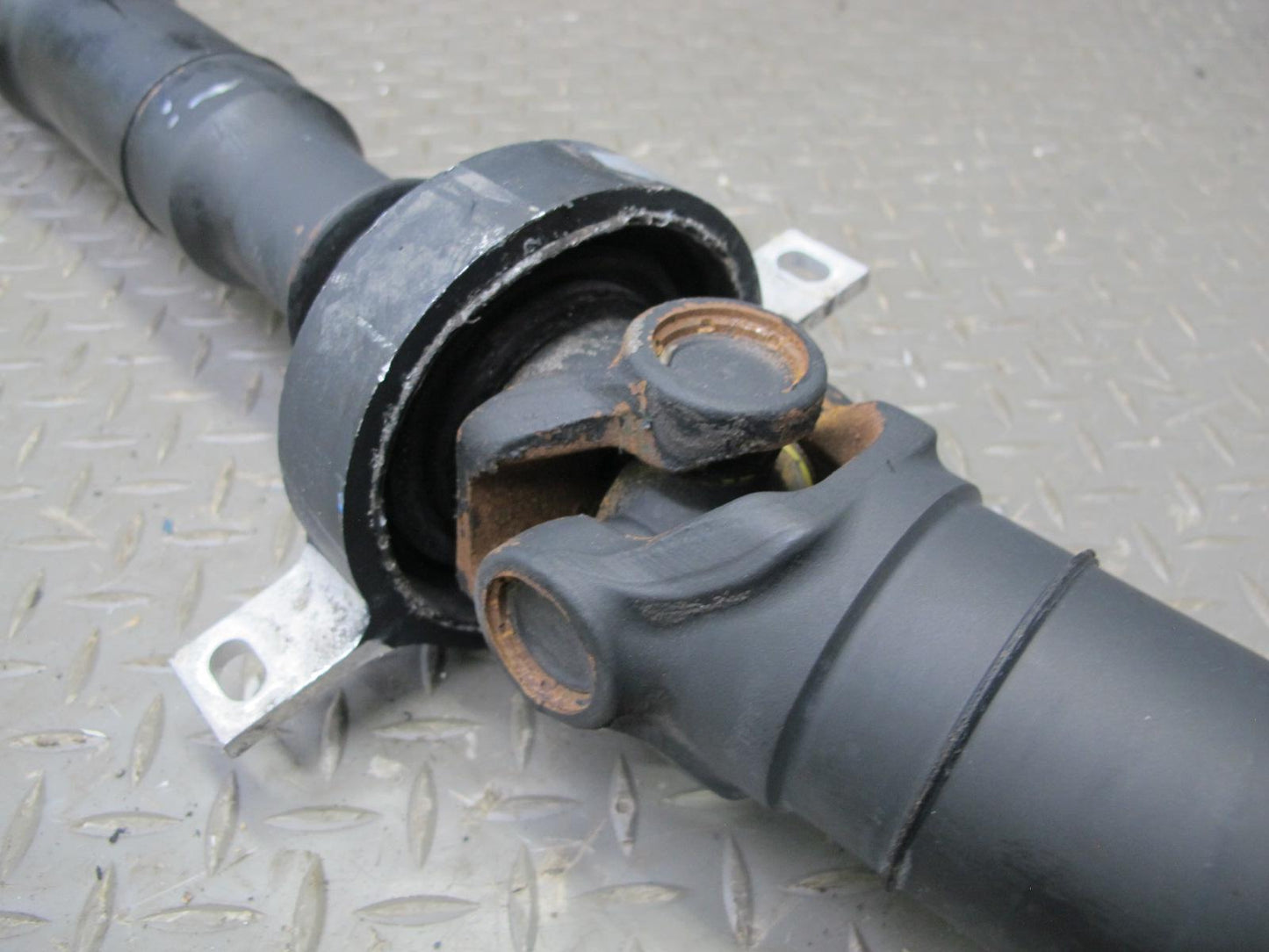 12-15 BMW F30 F32 335i RWD M/T Rear Drive Shaft Driveshaft 91K Miles 7600181 OEM