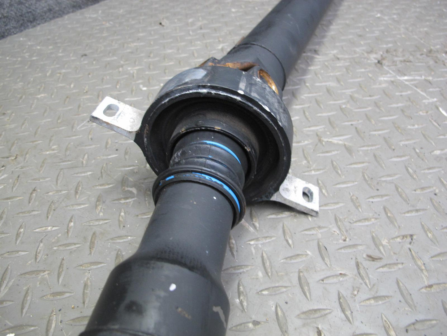 12-15 BMW F30 F32 335i RWD M/T Rear Drive Shaft Driveshaft 91K Miles 7600181 OEM