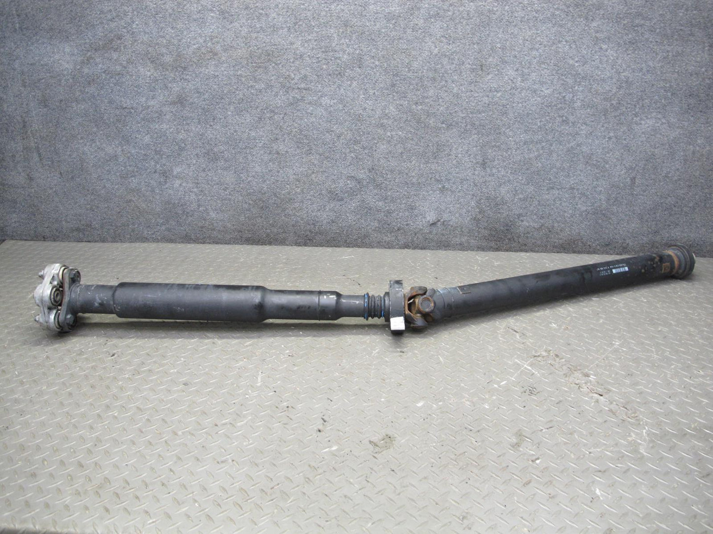 12-15 BMW F30 F32 335i RWD M/T Rear Drive Shaft Driveshaft 91K Miles 7600181 OEM