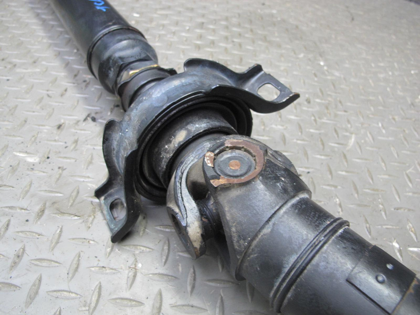 95-97 Toyota Celsior Lexus LS400 Automatic Rear Drive Shaft Driveshaft 43K OEM