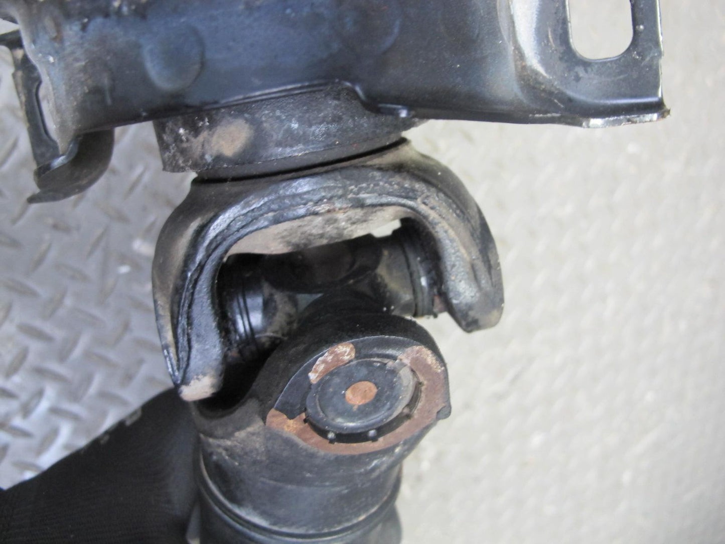 95-97 Toyota Celsior Lexus LS400 Automatic Rear Drive Shaft Driveshaft 43K OEM