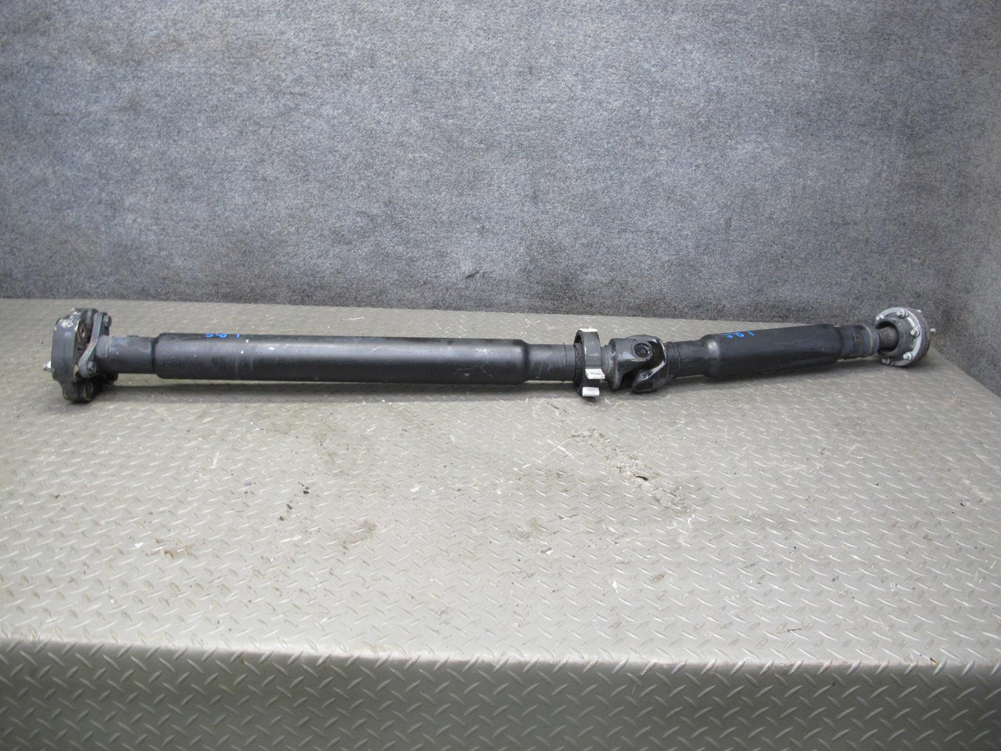 2012-2018 BMW F12 F13 M6 S63T RWD DCT Transmission Rear Drive Shaft Propeller