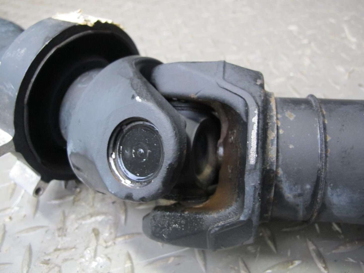 2012-2018 BMW F12 F13 M6 S63T RWD DCT Transmission Rear Drive Shaft Propeller