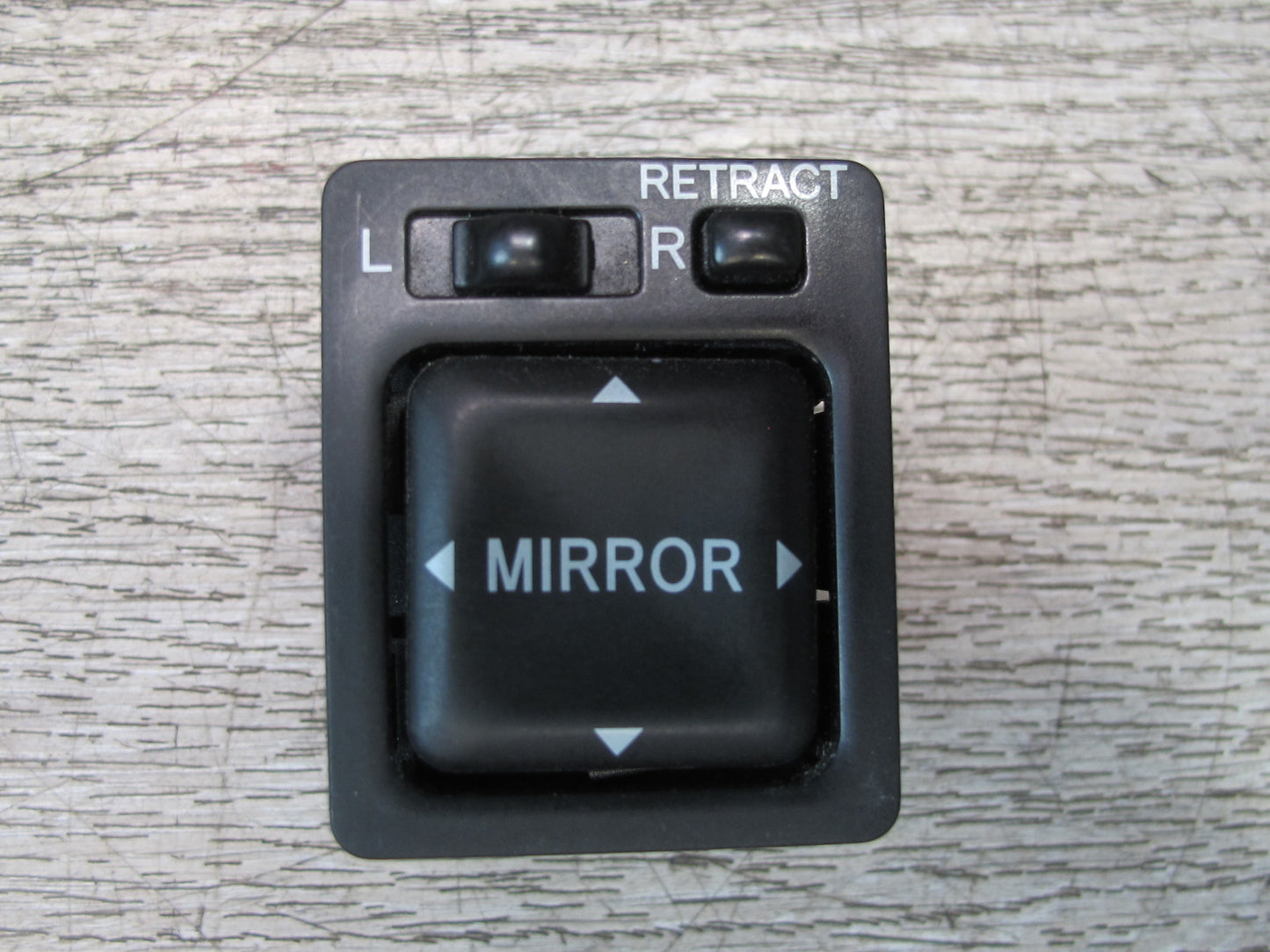 96-00 Toyota Cresta MARK2 JZX100 Side View Mirror Switch OEM