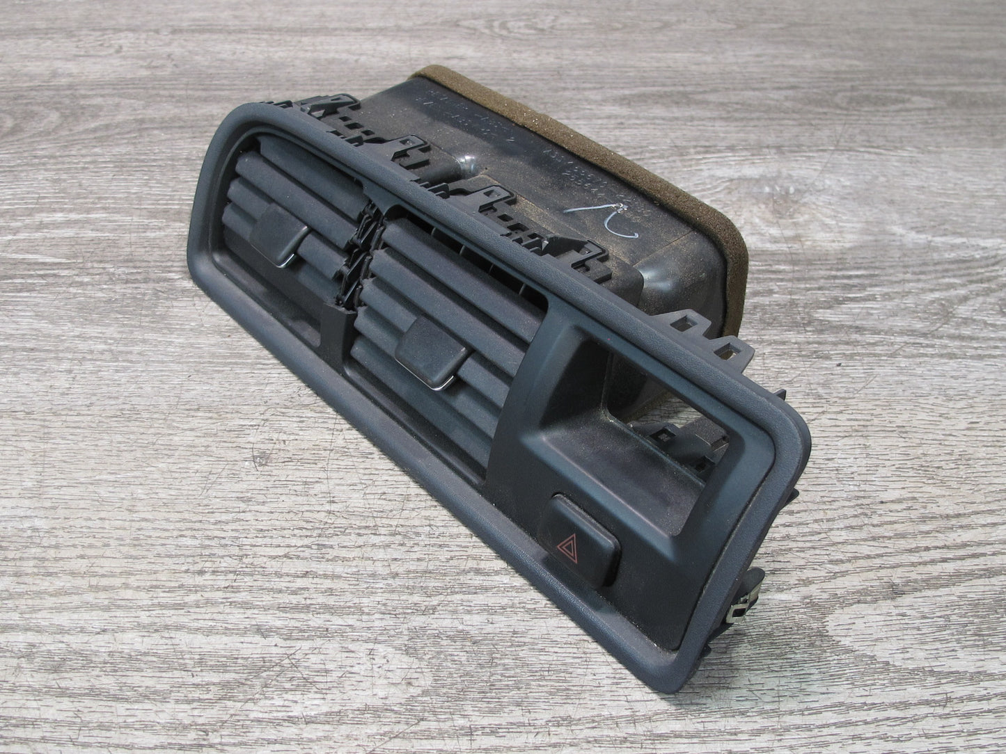 96-98 Toyota MARK2 JZX100 Tourer S Dash Left Center Right A/C Air Vent Set OEM