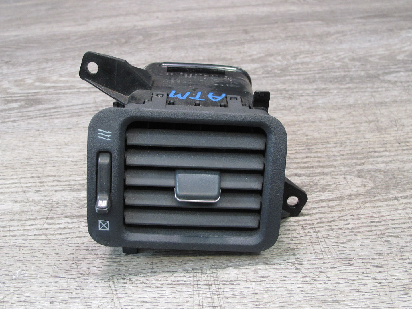 96-98 Toyota MARK2 JZX100 Tourer S Dash Left Center Right A/C Air Vent Set OEM