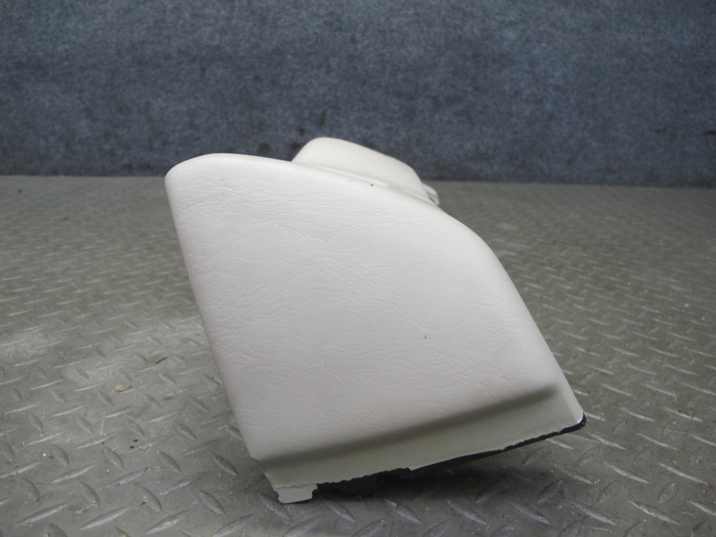 95-00 Lexus UCF20L LS400 Dash Front Left Lower Knee Trim Cover Panel Ivory OEM