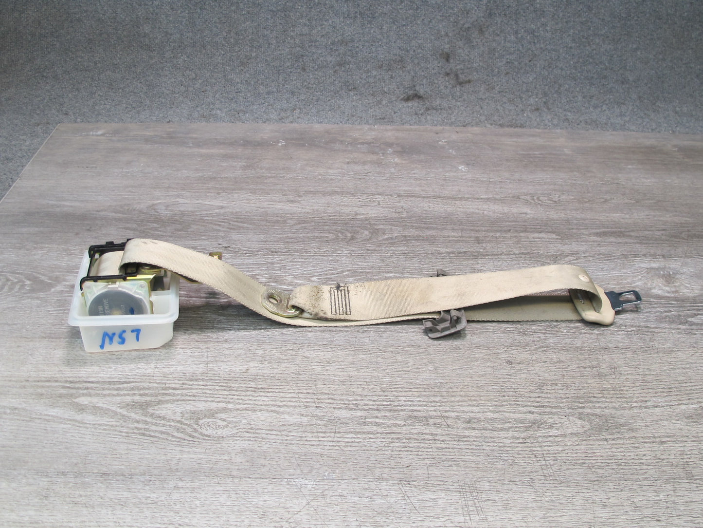 98-00 LEXUS LS400 REAR RIGHT CENTER LEFT SIDE SEATBELT RETRACTOR SET OEM