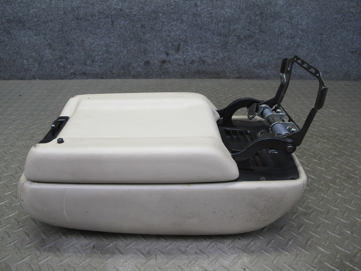 98-00 Lexus UCF20L LS400 Center Console Armrest Lid Storage Ivory OEM