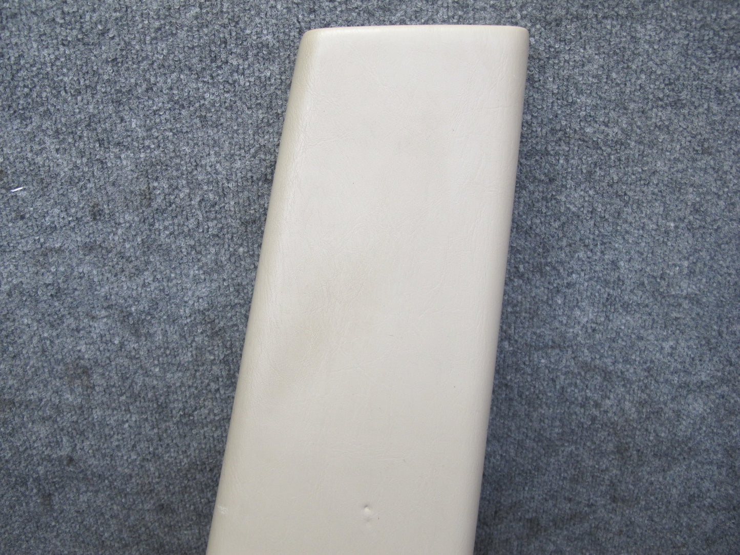 95-00 Lexus UCF20L LS400 Set of 2 Interior Lower B Pillar Trim Cover Panel OEM