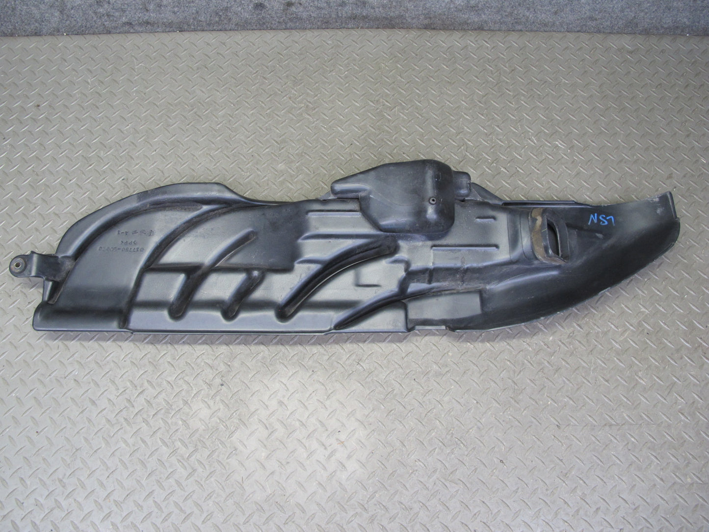 98-00 Lexus UCF20L LS400 Air Intake Resonator Duct Hose Pipe 17750-50020 OEM