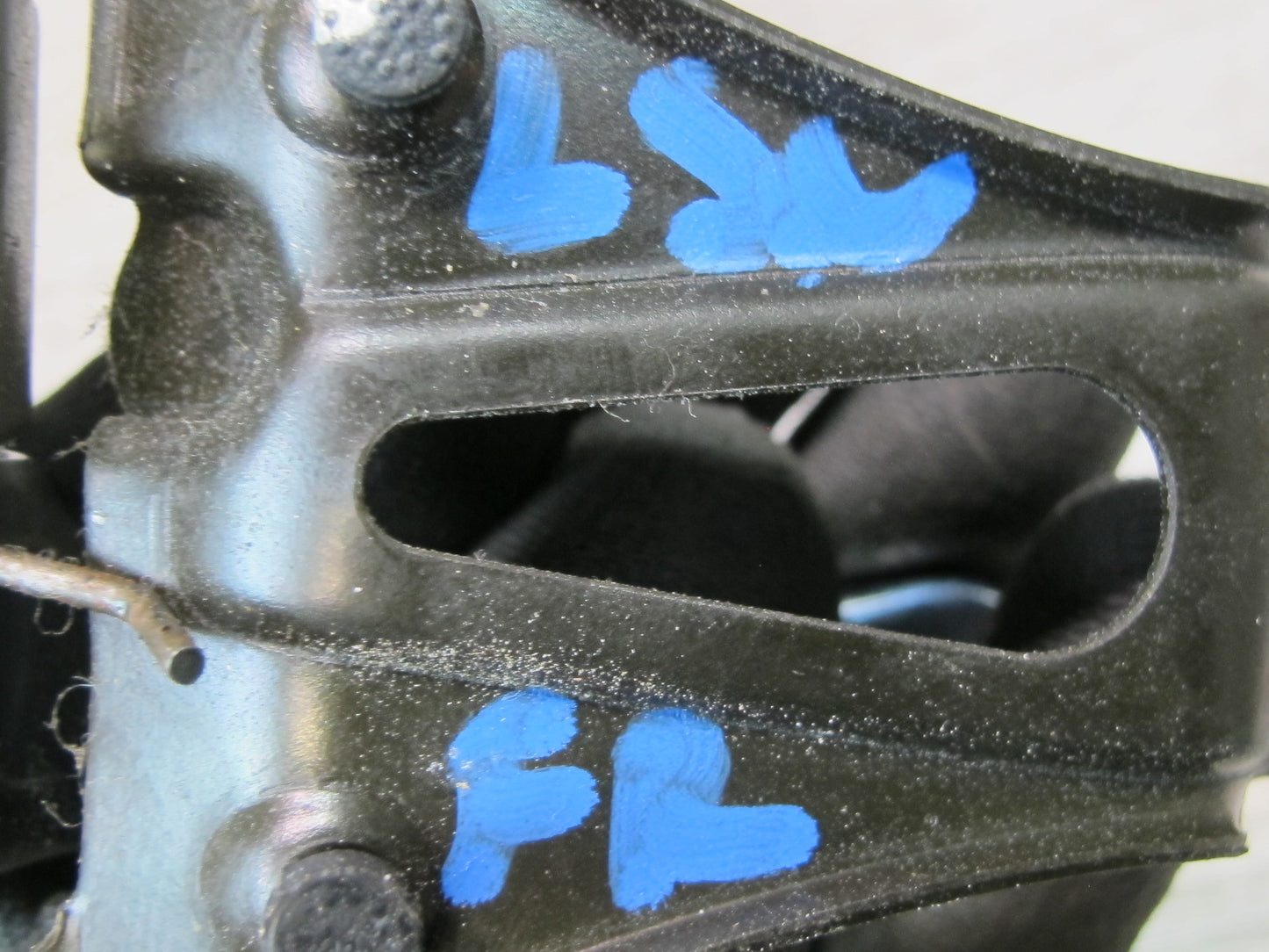 95-00 Lexus UCF20L LS400 Front Right Interior Door Handle OEM